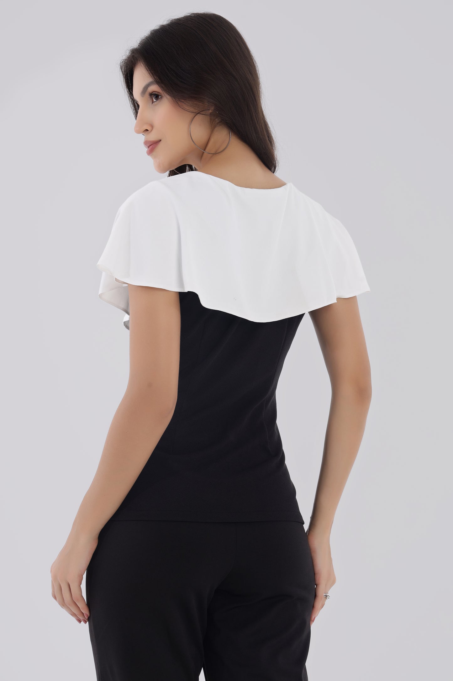 Black & White Top