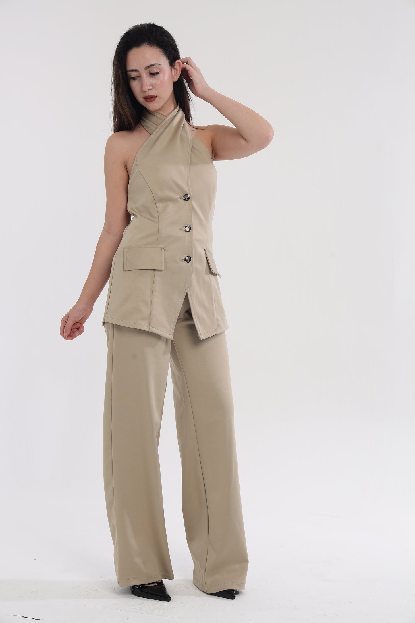 Beige round neck coord