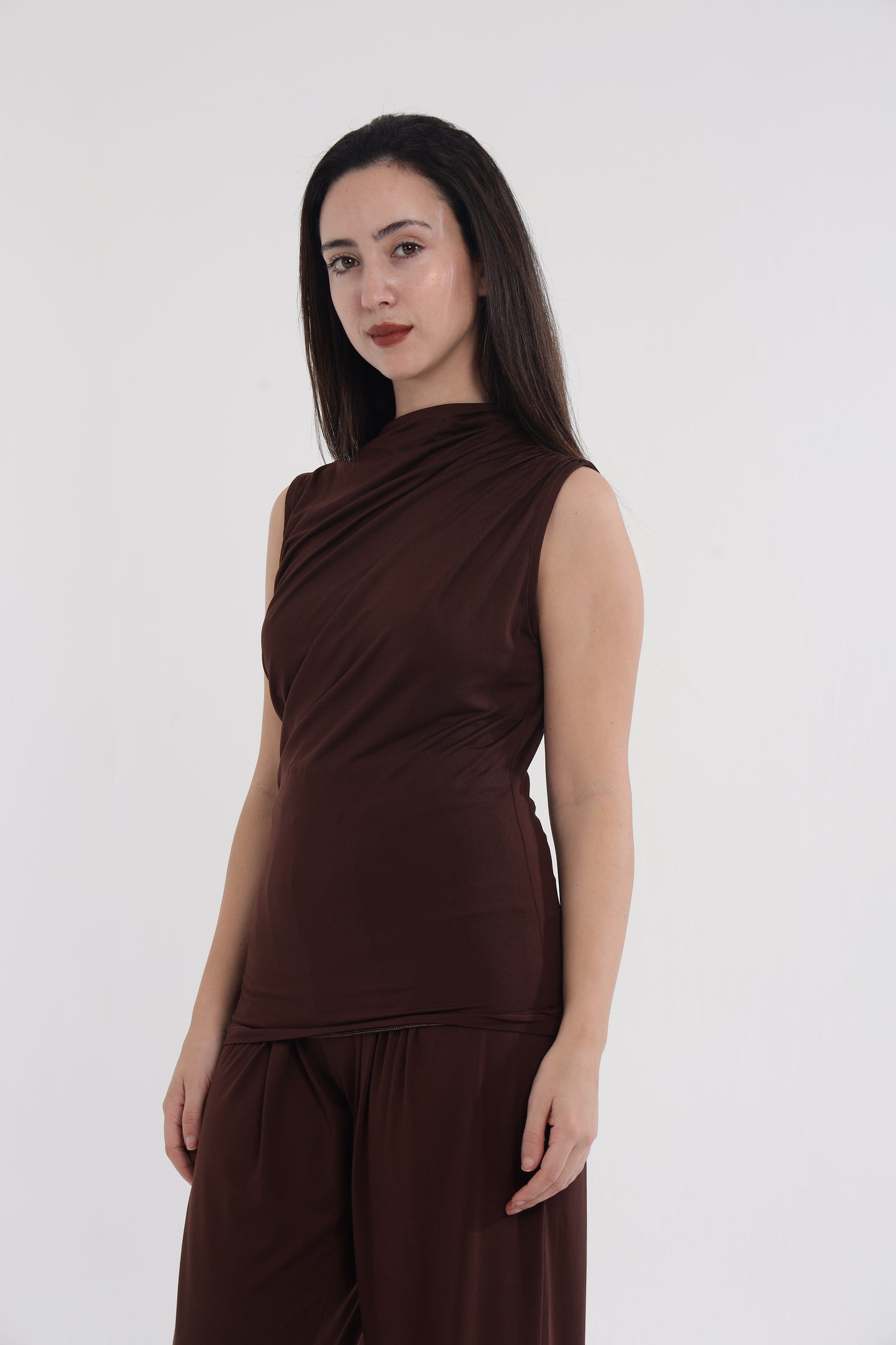 Brown/pink shoulder frill top