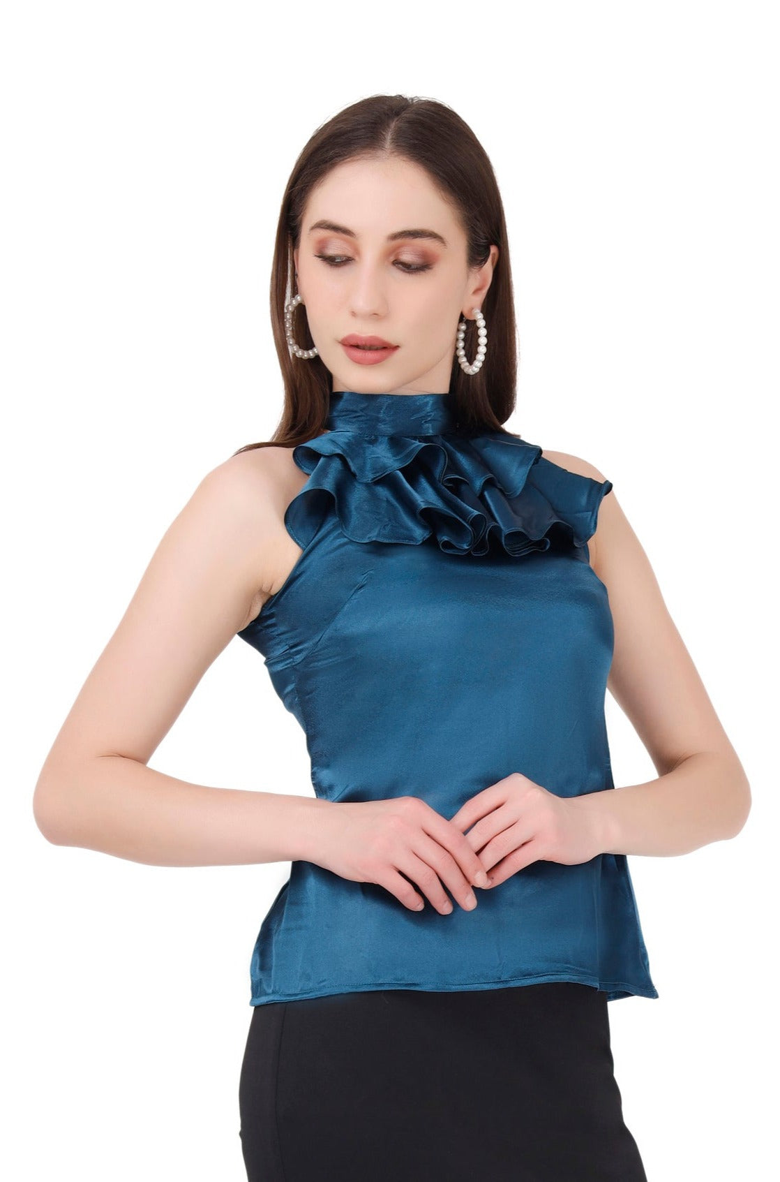 Neck frill top